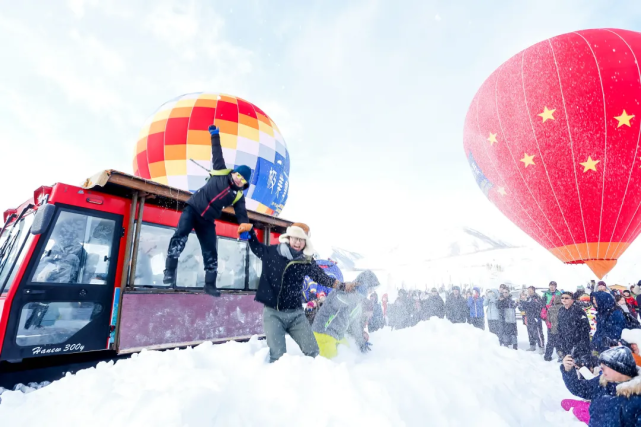 新疆阿勒泰的冬天怎么玩？不只是滑雪-爱新疆